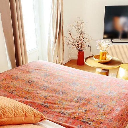 Appartamento Le Boheme ⸱ Stationnement Gratuit ⸱ Fibre Déols Esterno foto