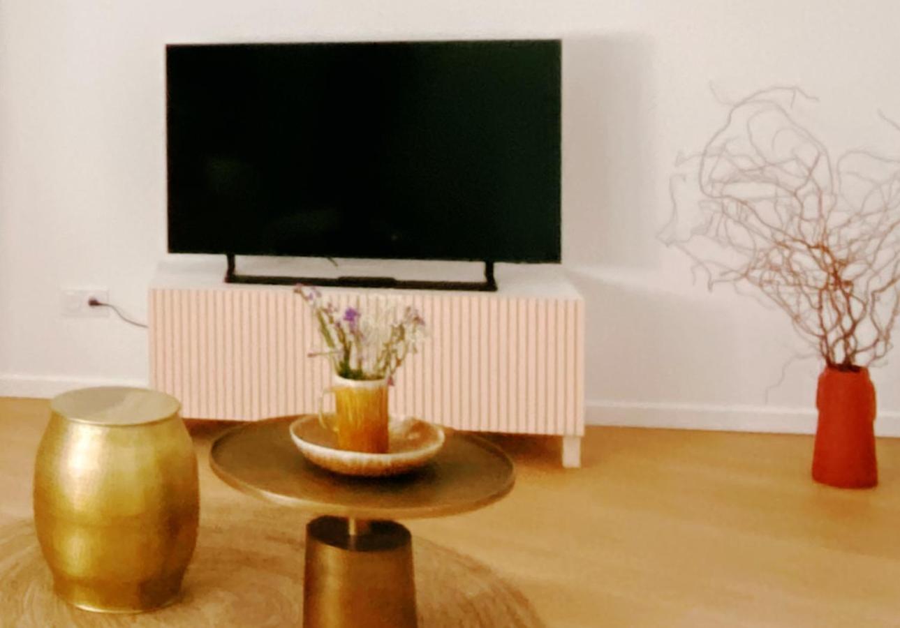 Appartamento Le Boheme ⸱ Stationnement Gratuit ⸱ Fibre Déols Esterno foto